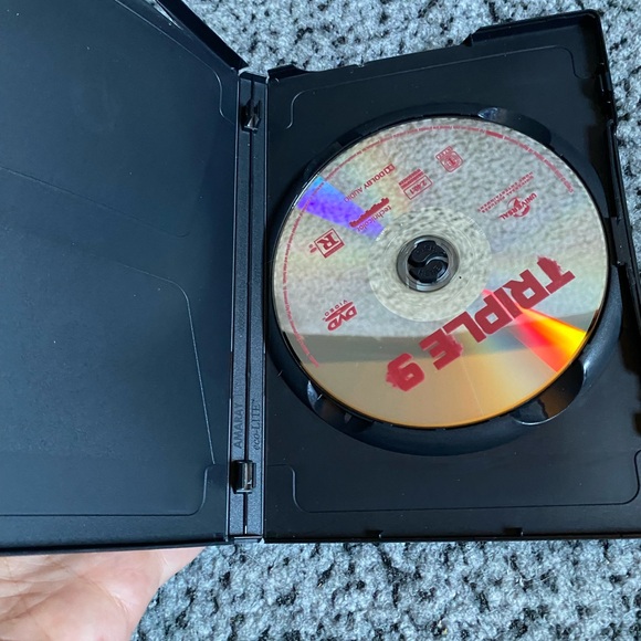 DVD  Bundle - Picture 8 of 10